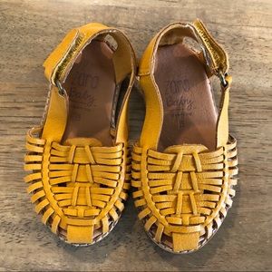 Zara baby huaraches size 19 worn once